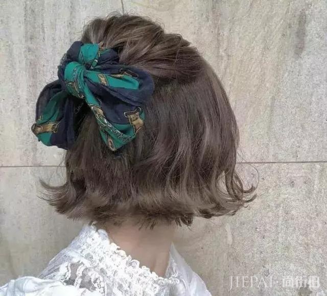 合的发型总能有“换脸”的感觉!