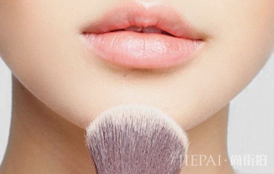 底妆发灰怎么办 完美底妆如何打造