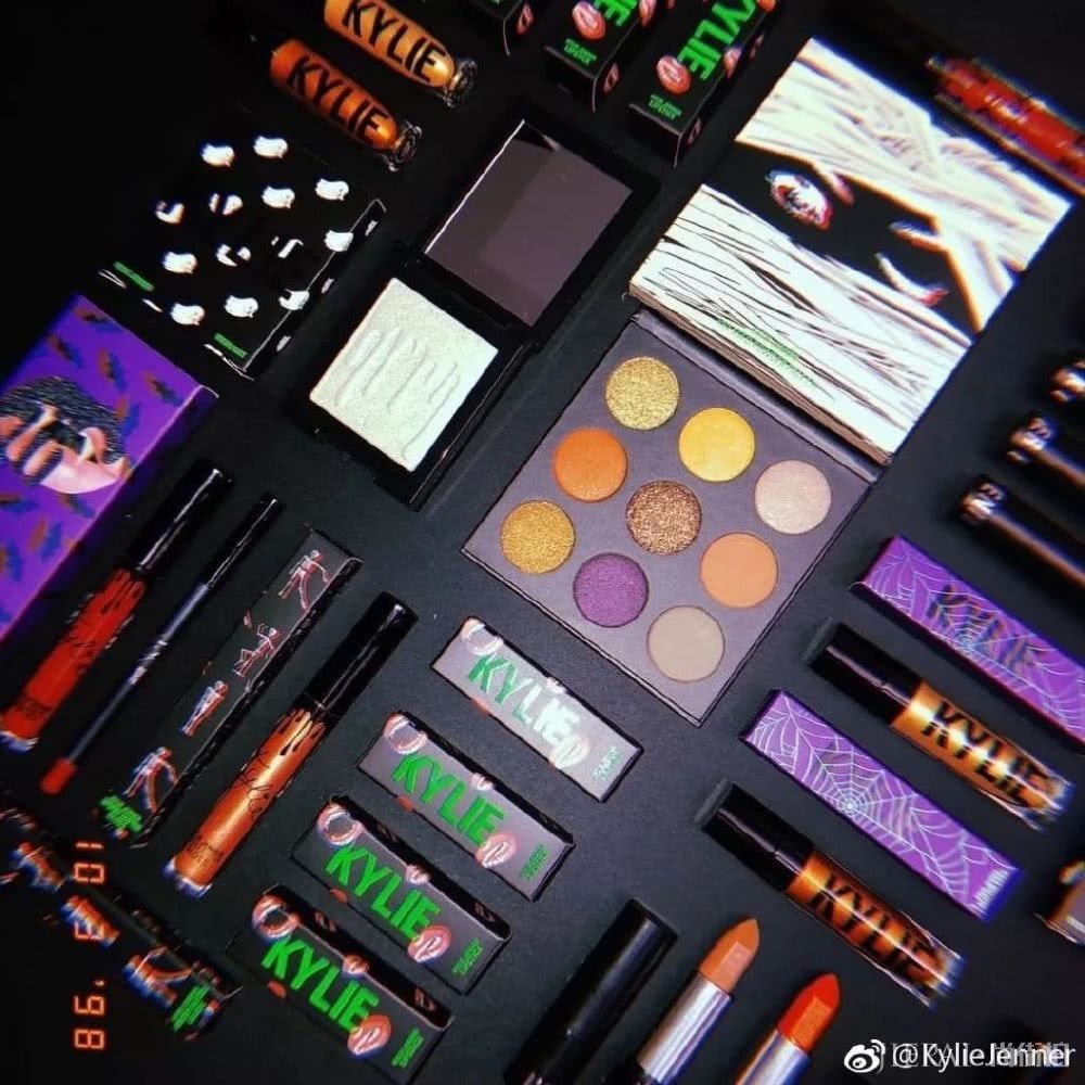 年末妆容怎么化才亮眼?Kylie Jenner给出了最佳示范
