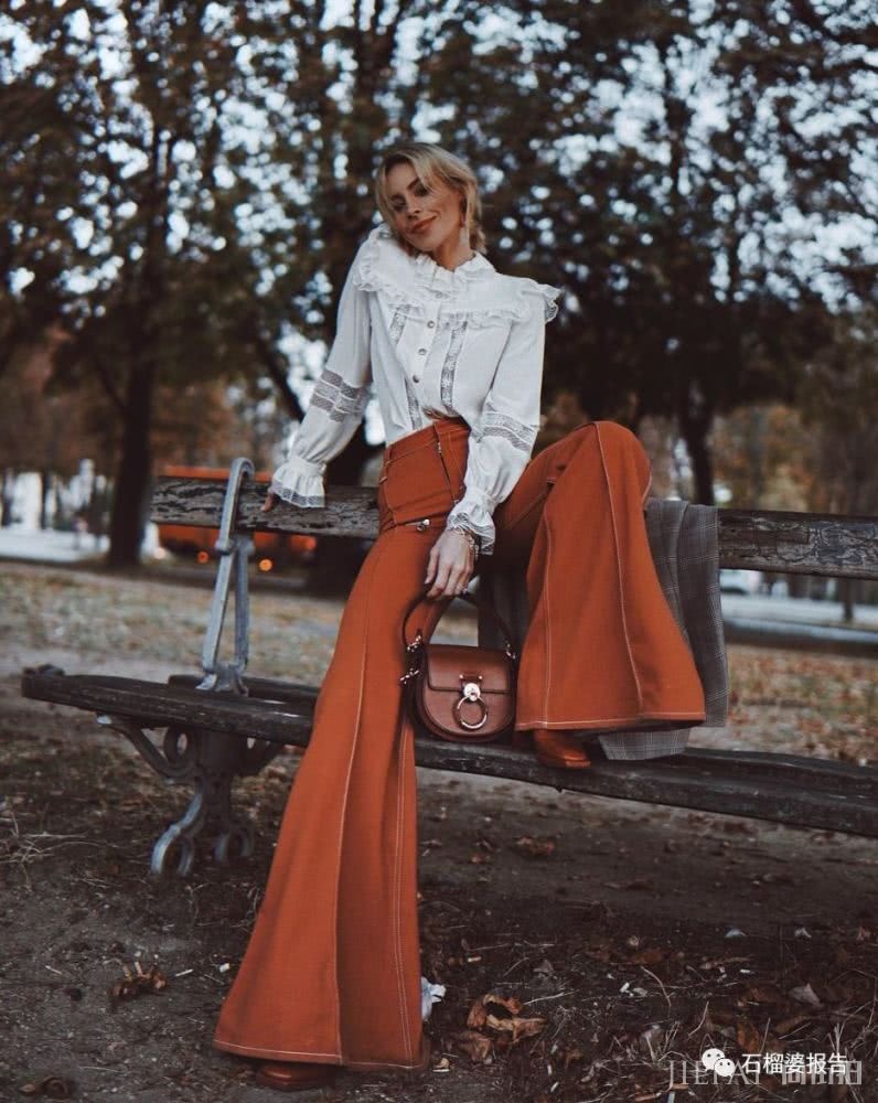 除了黑灰驼，秋冬这三种颜色也很不错