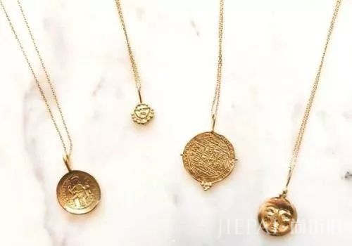 高领毛衣+小心机，成为你的福音