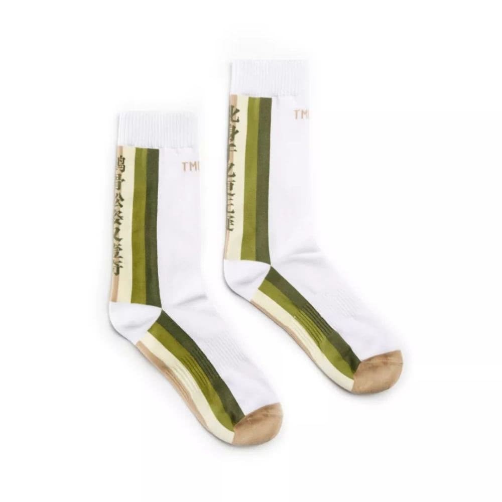 骚气衬衫配保温棉服，最后袜子暖你双脚