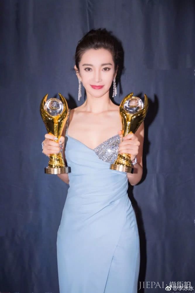 李冰冰新年愿望清单:离自己更近些…