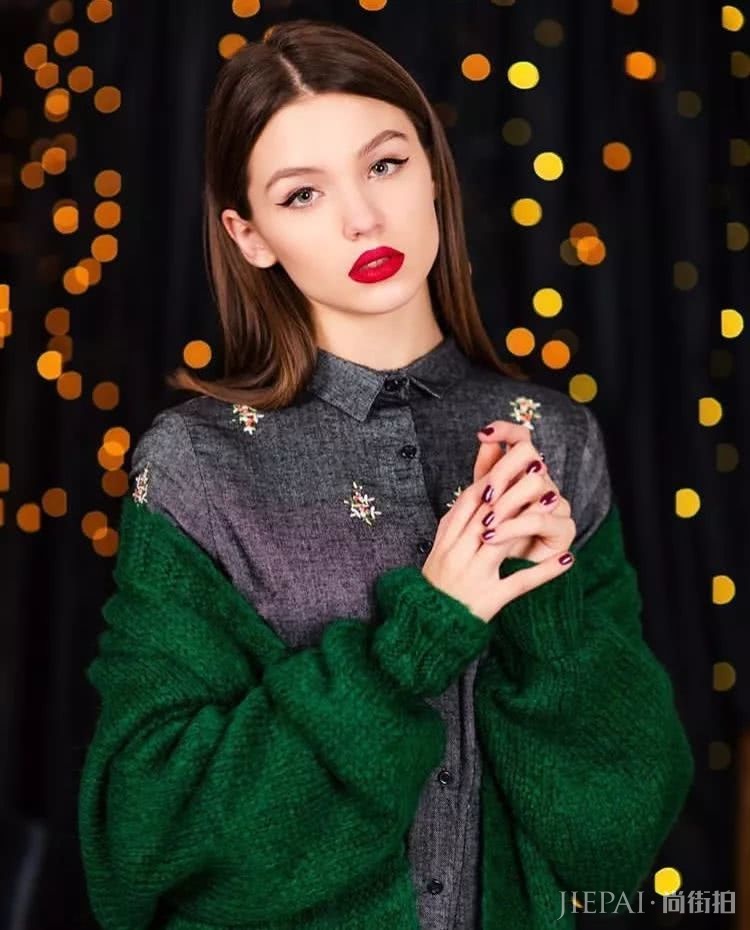 圣诞节最会打扮的网友合集!美女秀身段、沙雕扎堆