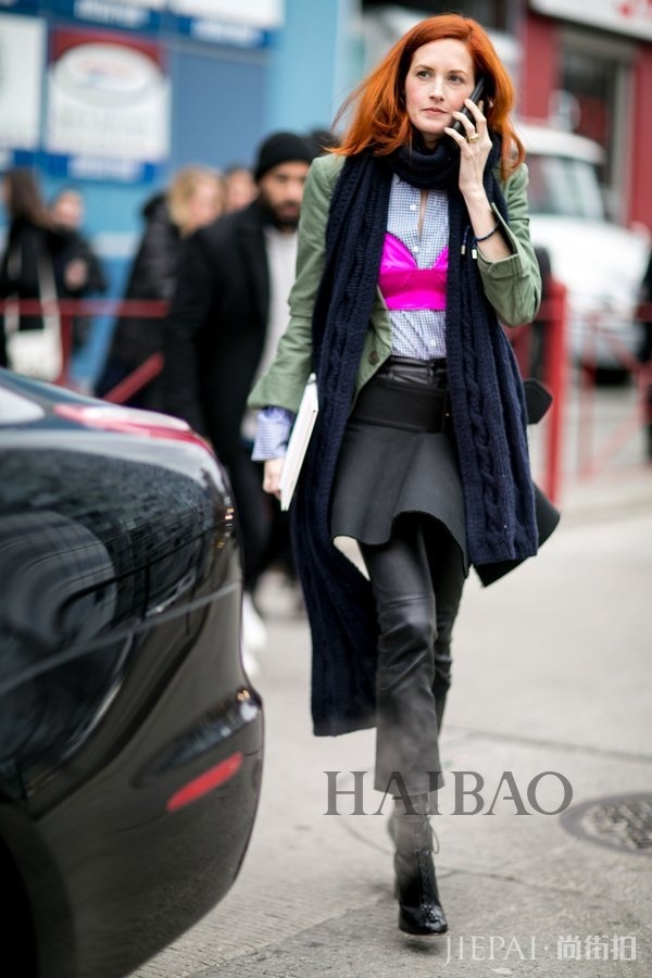 时尚编辑泰勒·托马西 (Taylor Tomasi) 精彩街拍集锦:最会“作妖”的女人,再浮夸的风格也能不抓马!