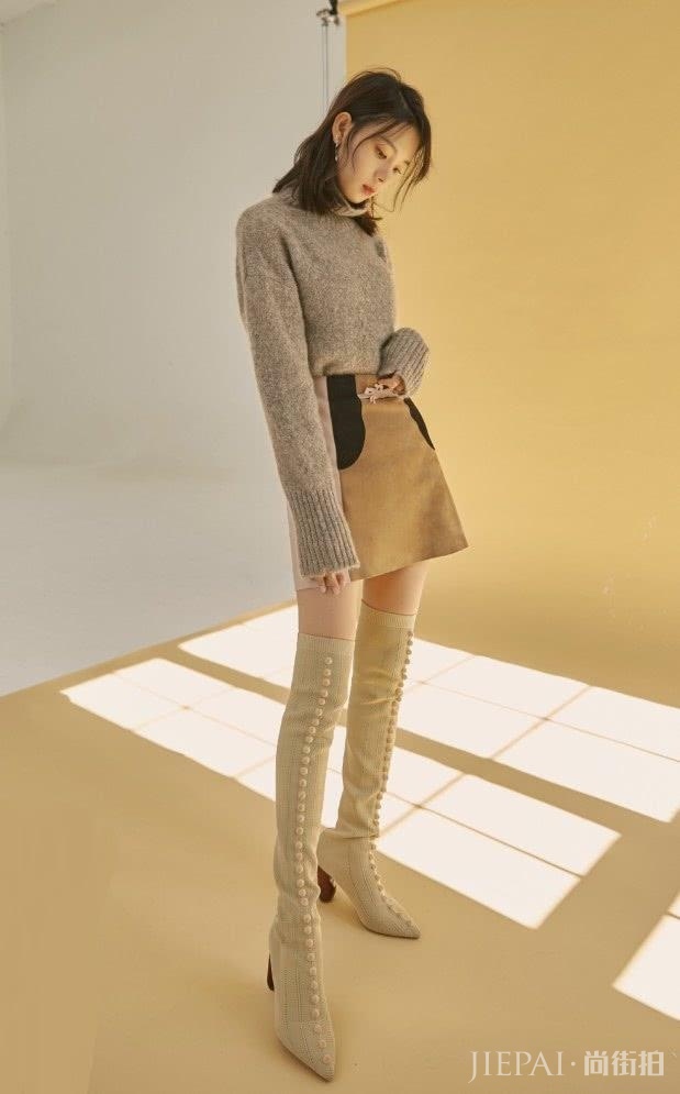 陈瑶穿俗气“奶奶裙”亮相,女生看了都想要!