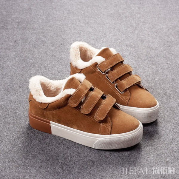 一双可以在冬天横扫衣橱的帆布鞋!