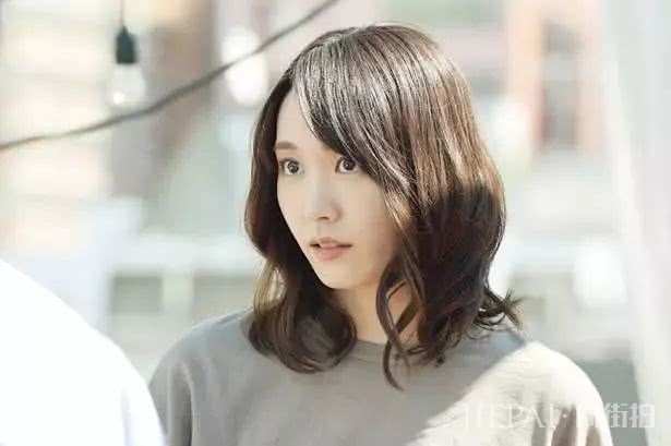 年末派对发型难以抉择！不如从这些热剧中找灵感