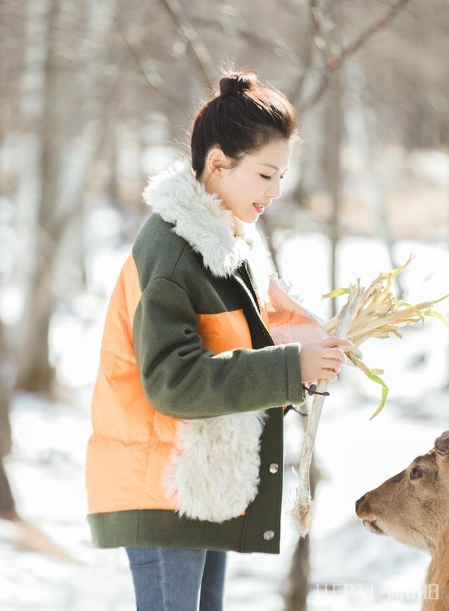 被刘涛美到了,《亲爱的客栈》中扎丸子头甜美俏皮似少女,真漂亮