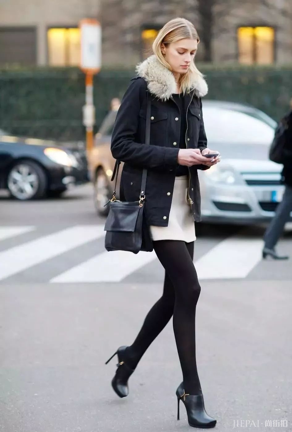 保暖又可以随意凹造型的羽绒服！