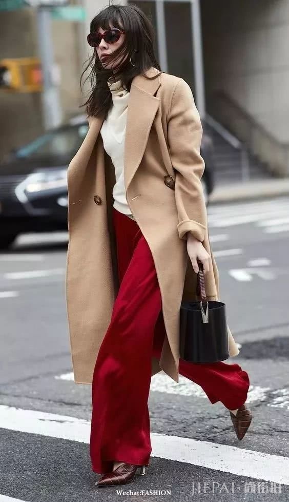 驼色为什么能流行这么久?因为随便搭回头率都是100%