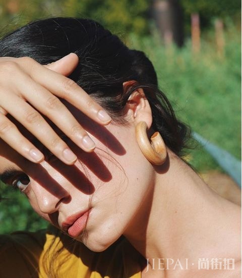 一秒变精致变高级的时髦单品，今年流行这个款！