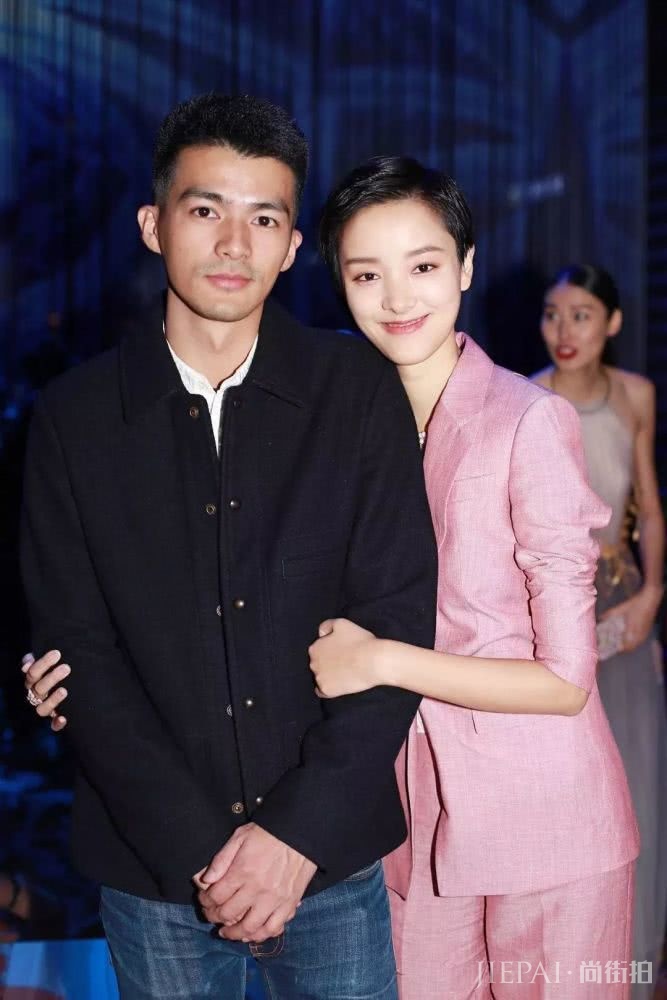 这对国民超模CP,被蓝血品牌双双相中,还要带着宝宝走秀?