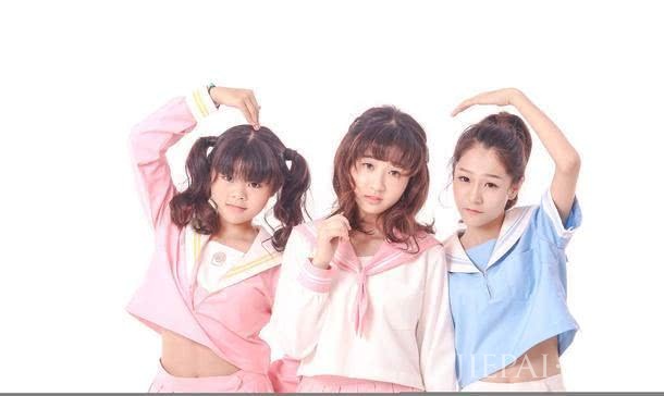 3sunshine组合开启全球演唱会!造型前卫转型成功有未来