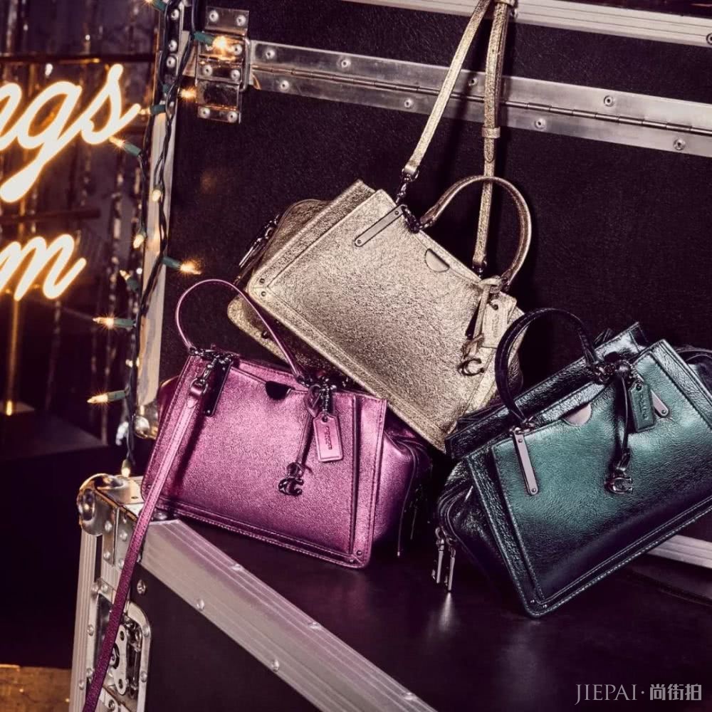 年末节日季气氛升温中，谁才是最闪耀的时髦er？