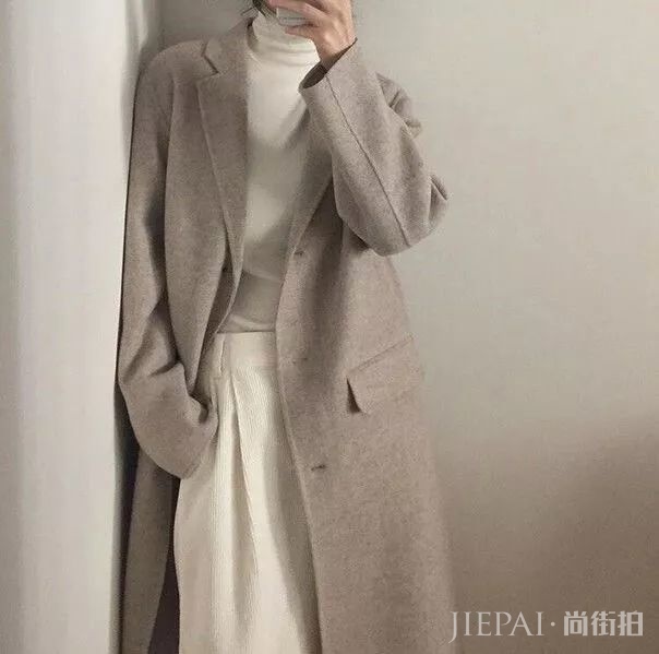 冬天穿这个颜色真的很温柔啊