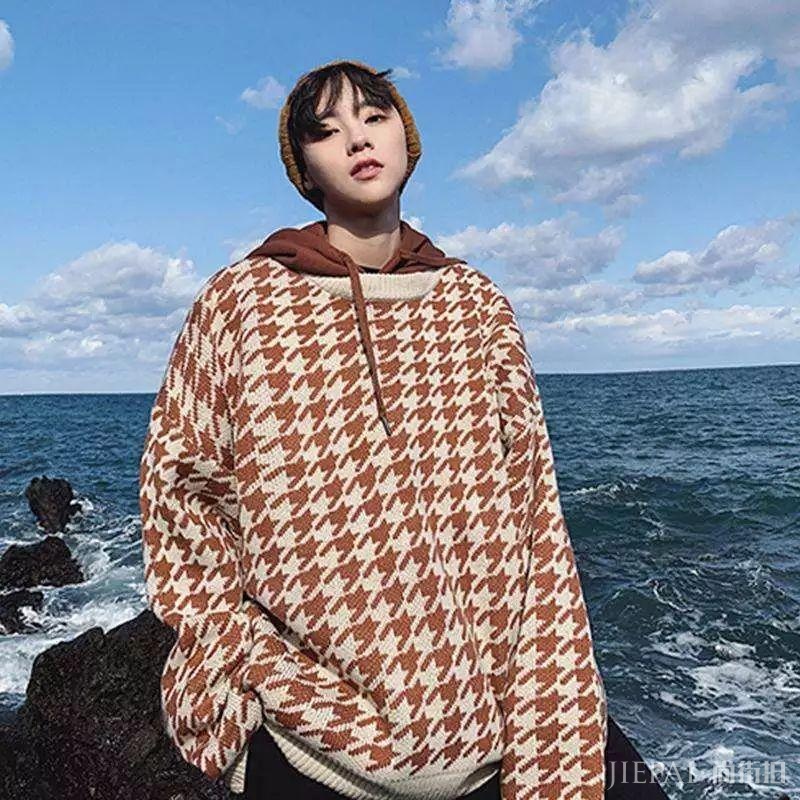 毛衣怎么穿?才像见过大世面的