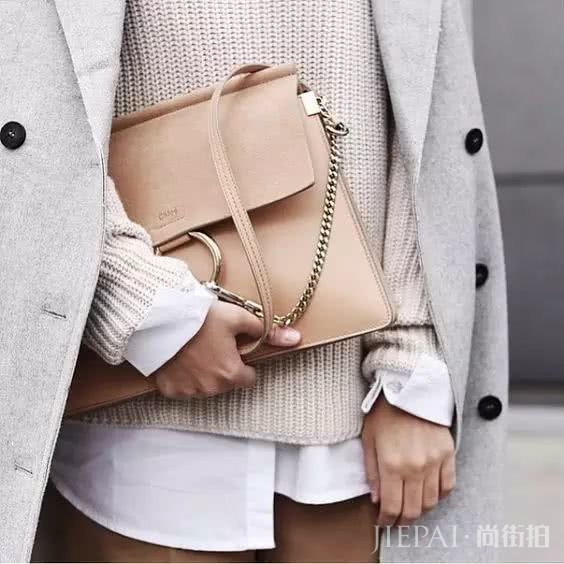 安全百搭还显贵的颜色还有它啊