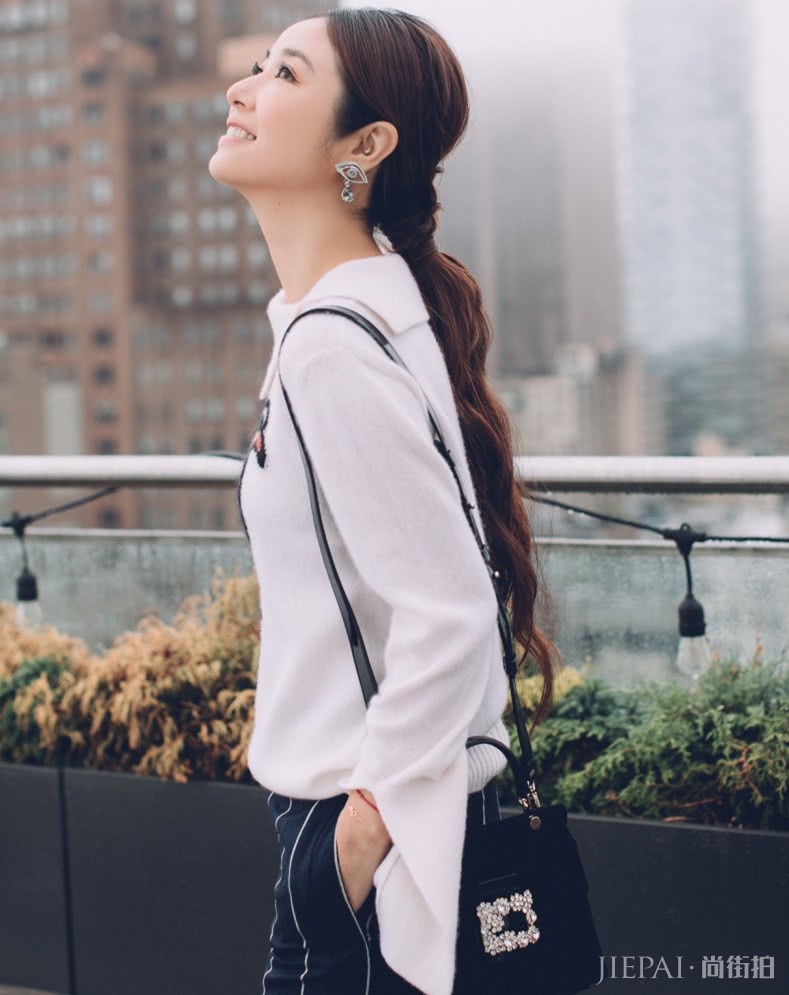 第一次见林心如的头发绑头发,头发有弹性的?