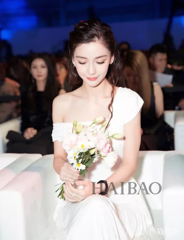 杨颖网红“羊毛卷”咋这么洋气