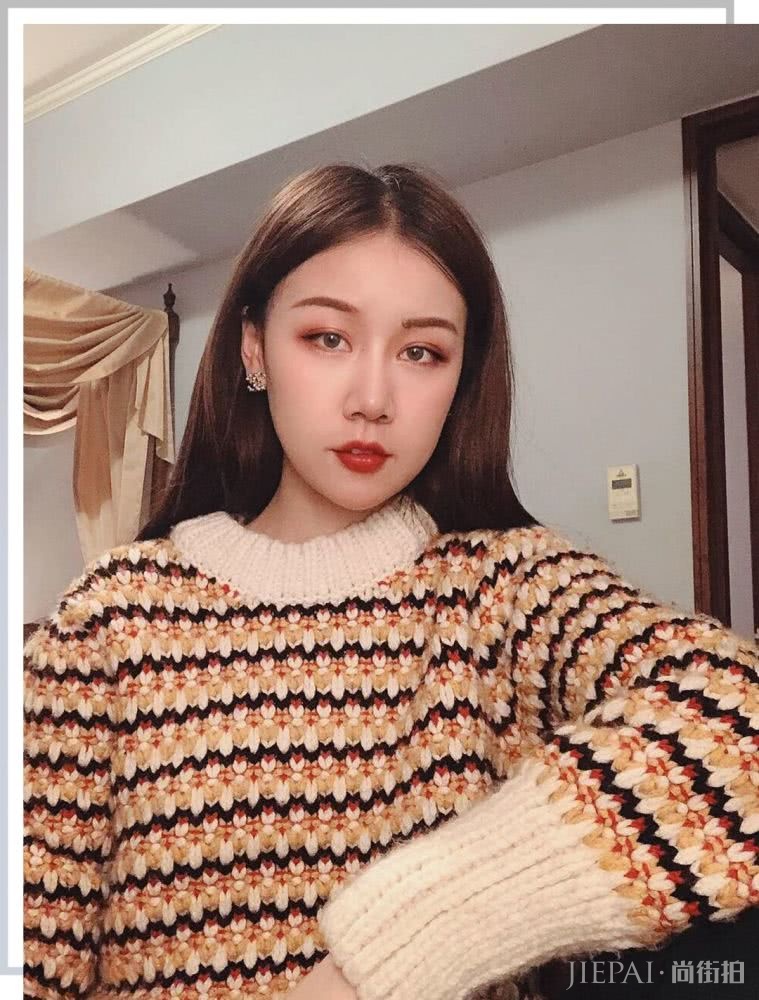 大妈变少女，全靠穿毛衣