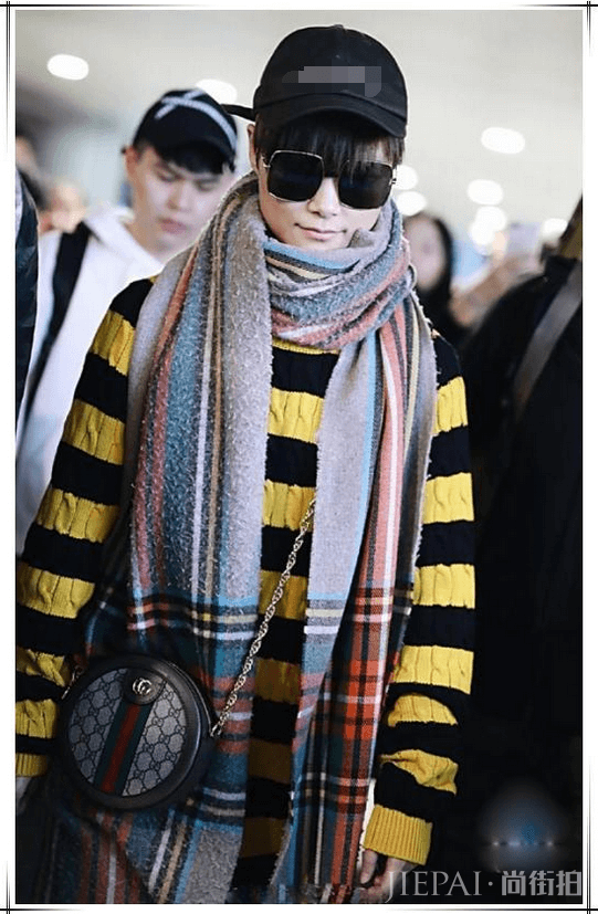 李宇春竟穿成了沈梦辰的买家秀