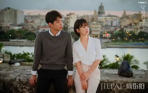 冻龄女神乔妹的保鲜秘密是减龄发型