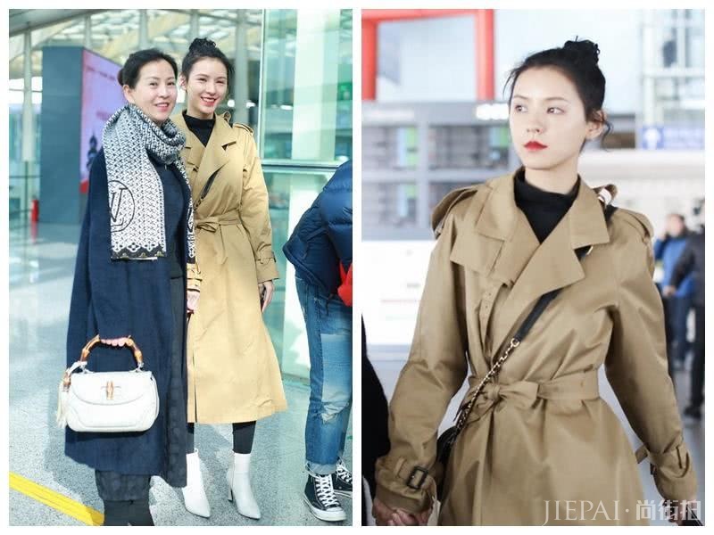 张予曦卡其色风衣搭丸子头牵手母亲走机场