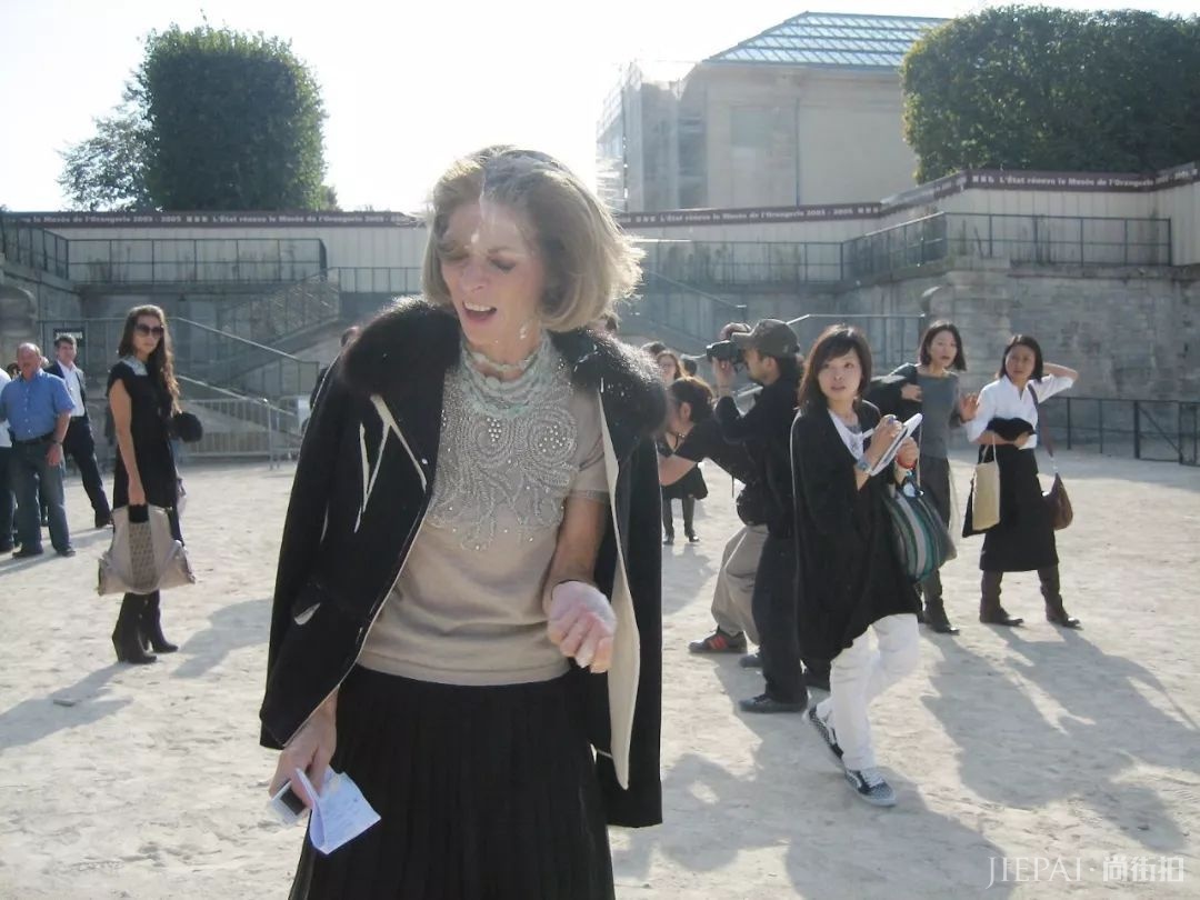 爱穿皮草的那些女人,出没各地危险指数!