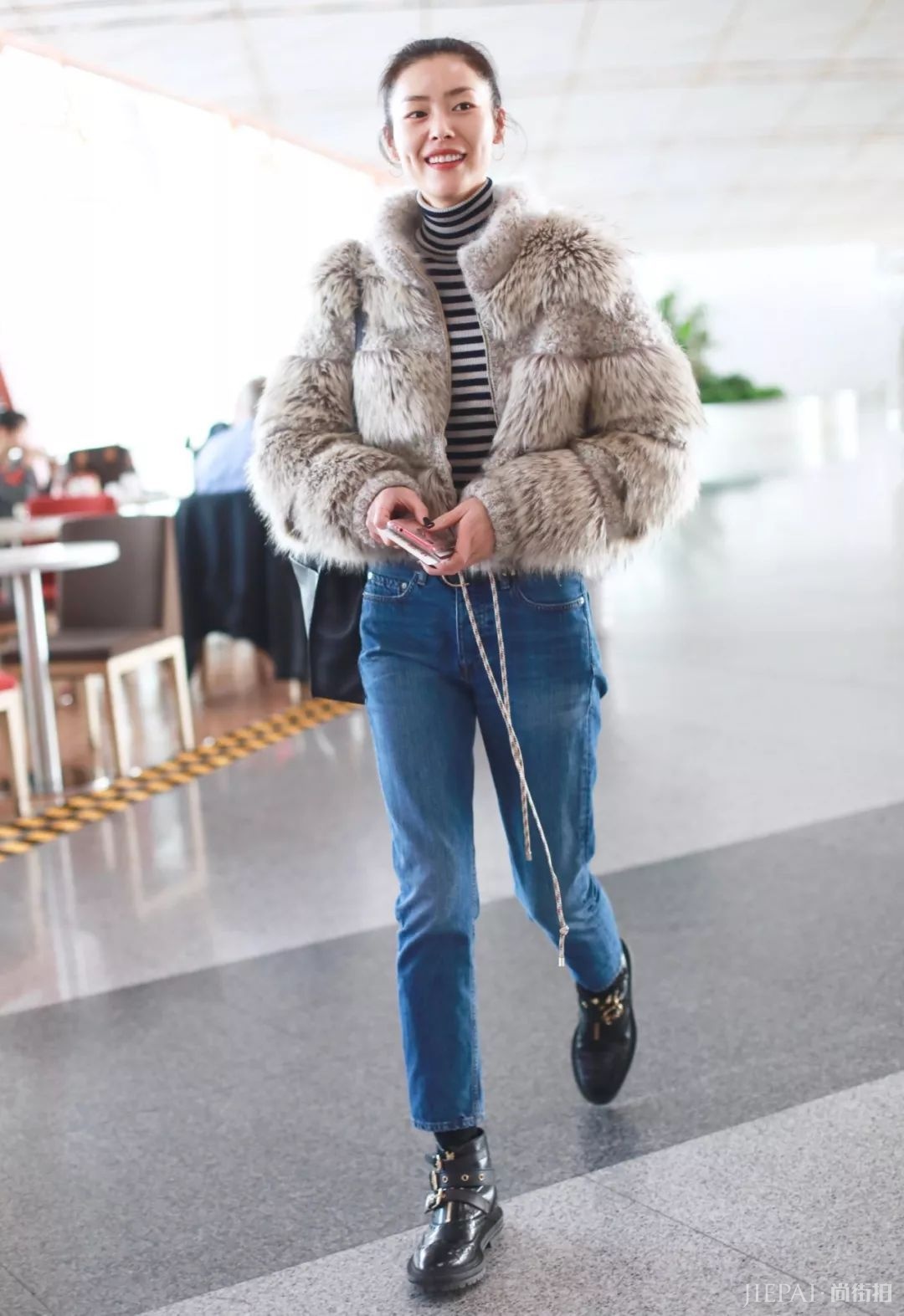 爱穿皮草的那些女人,出没各地危险指数!