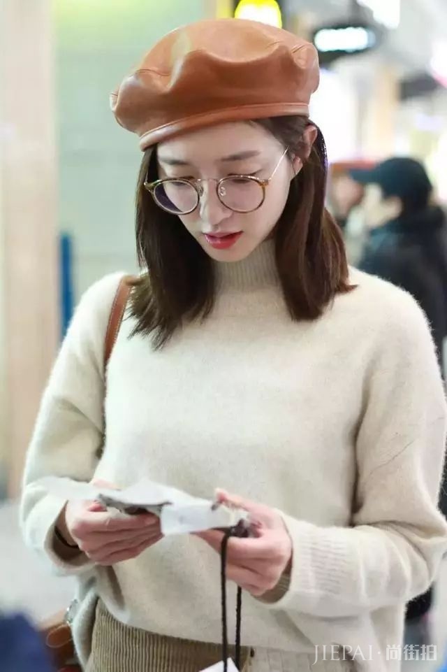 帽子是一年四季都需要的时尚单品 多一顶更精致