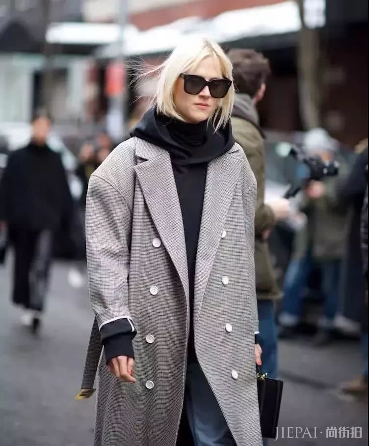 这3件内搭，既遮肉又保暖，让你轻松就时尚