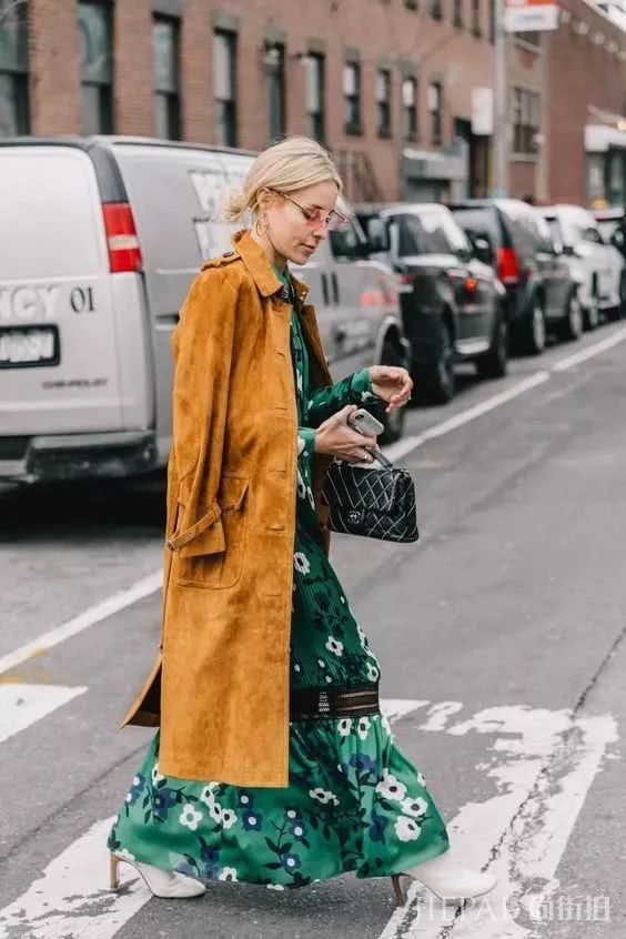 外套内搭的连衣裙有这些