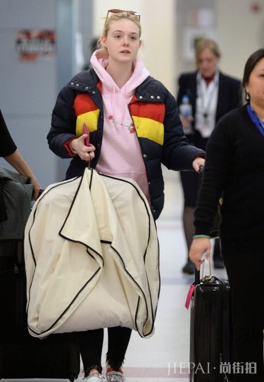 羽绒服＋卫衣，等你来撩