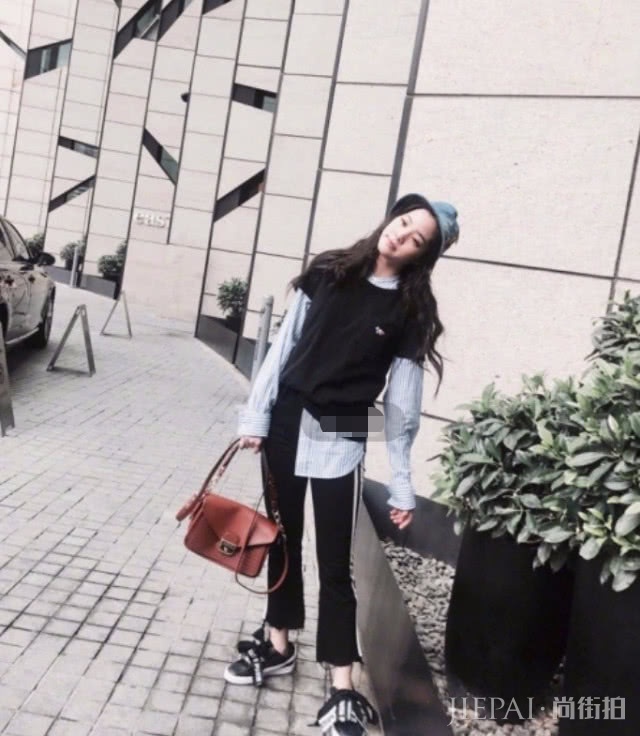 欧阳娜娜穿“飞机鞋”，太时髦了