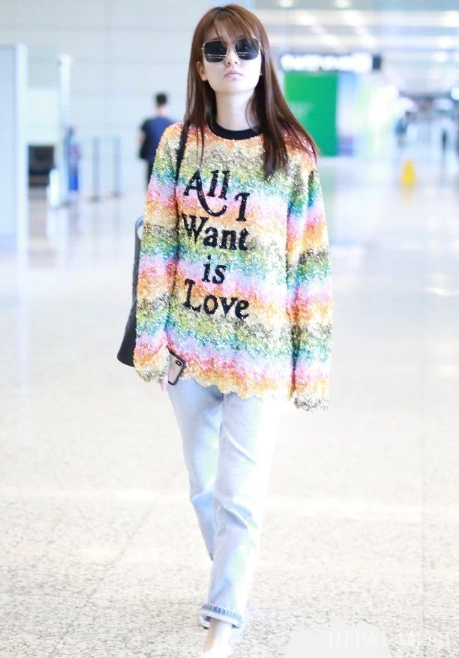 乔欣的“麻花衣”别轻易买，穿上显胖20斤，简直就是胖子的噩梦