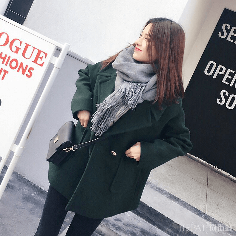 小个子女生冬天穿啥?毛呢搭配少不了!