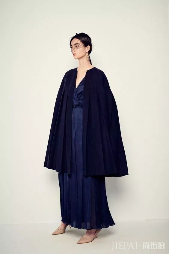 2019年穿这四个颜色也能高级到爆！