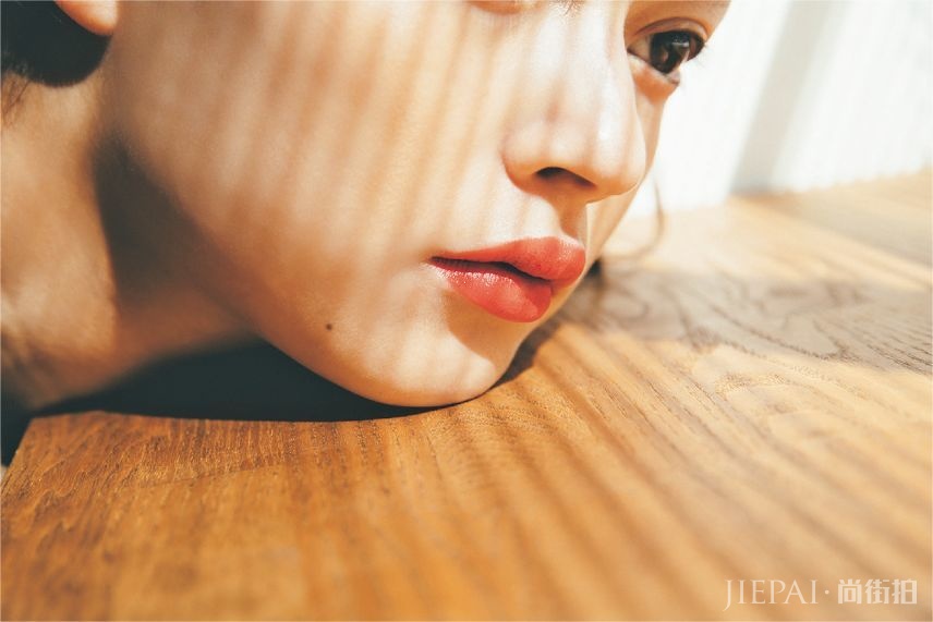 面面俱到=面面平庸,画好妆容C位才能开启美颜模式!