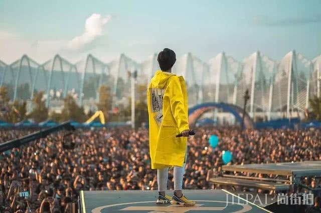 一登场就让所有人尖叫的00后，连吴青峰都感到压力！