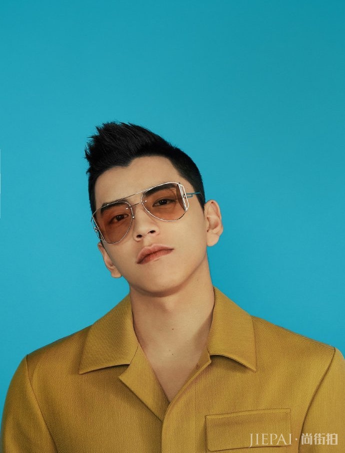 男星们的这些帅气发型，敢紧学起来