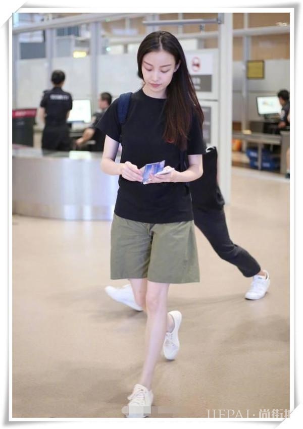 倪妮行为举止宛若小女孩,活出自己!