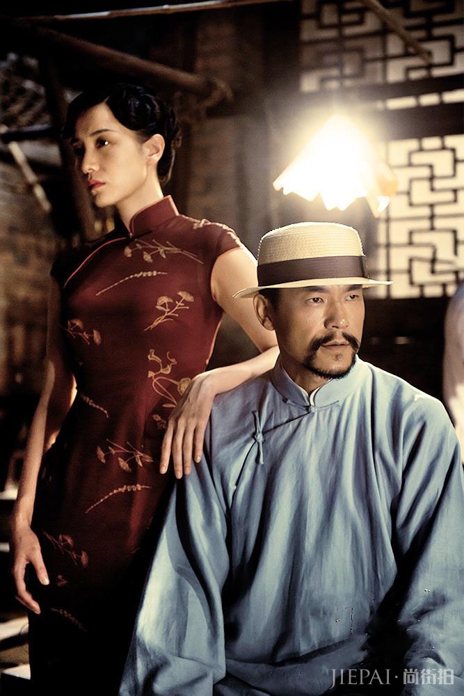 宋佳完美诠释什么是东方美,穿旗袍惊艳了时光!