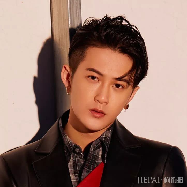 檀健次穿搭秘籍更有大看头!