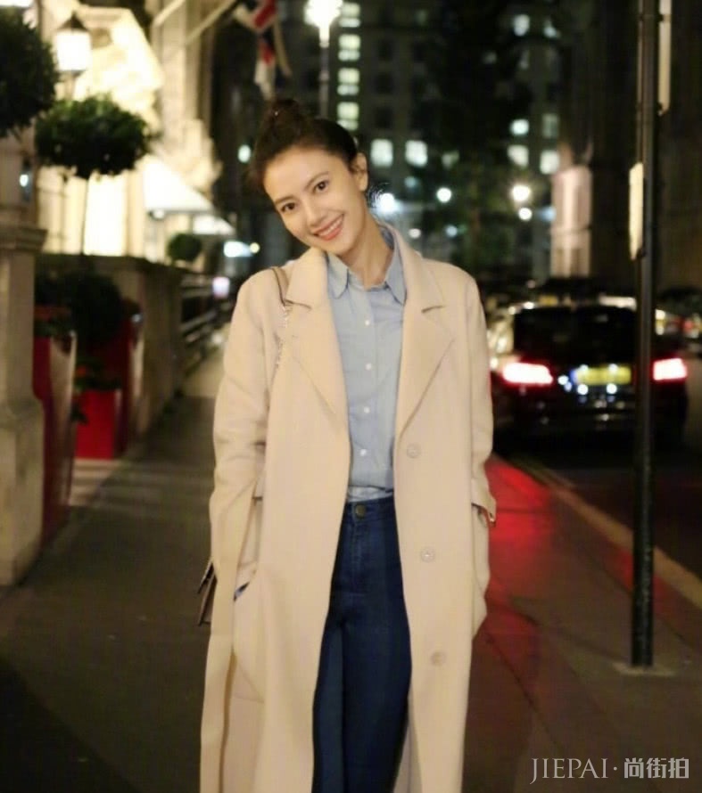 高圆圆穿高领内搭，保暖百搭还显得高级时尚