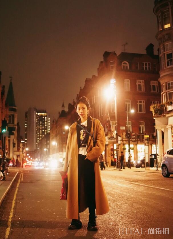 比倪妮还会拍照?曾是鹿晗的最美“学姐”,靠穿搭被全网吹爆