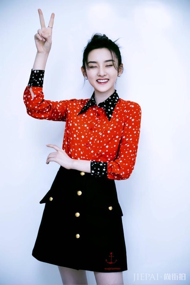 宋祖儿堪称敬业典范,抗冻指数满格!