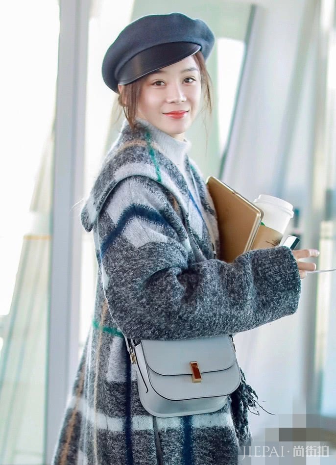 袁姗姗的“刘海裤”正在流行,炫出时尚感全靠它!