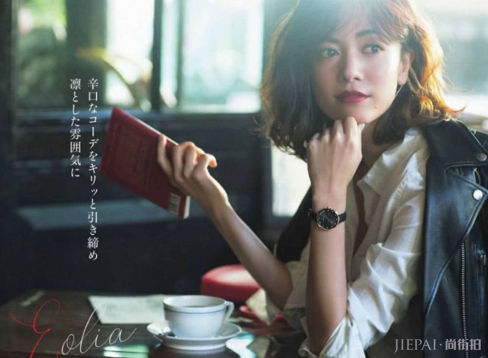 怎么搭配不显沉闷?学学这些日系风格穿搭,你将拥有N种穿衣方案