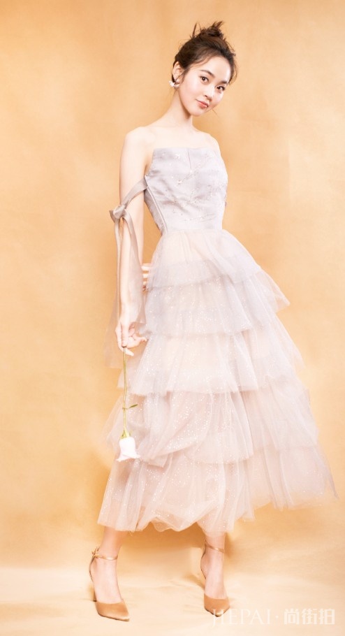 《知否》张佳宁原来也是一个时尚达人!